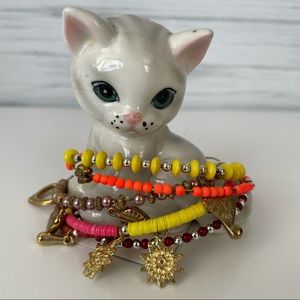 Rue 21 Bracelet set of 6 wire multi colors.